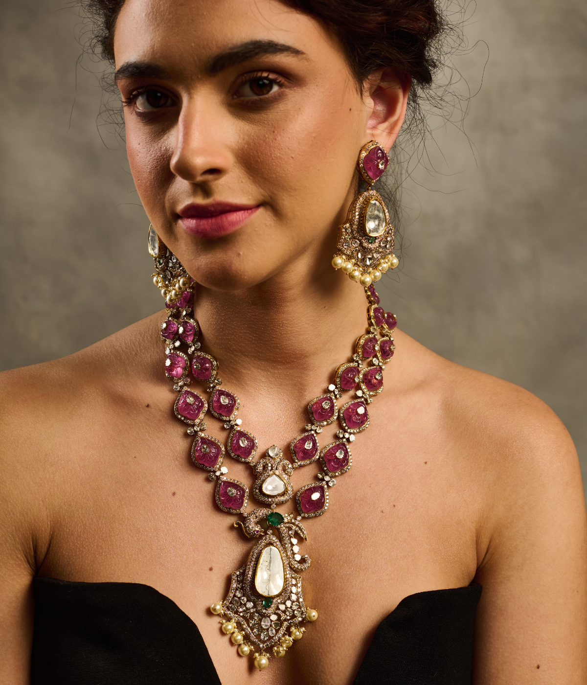 Ava Necklace With Earring