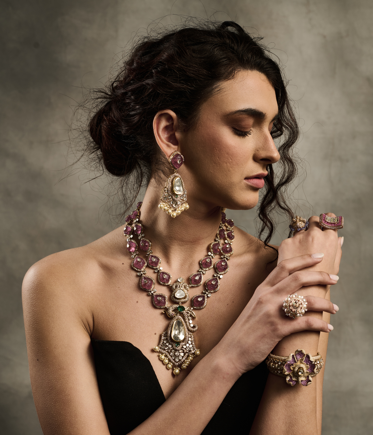 Ava Necklace With Earring