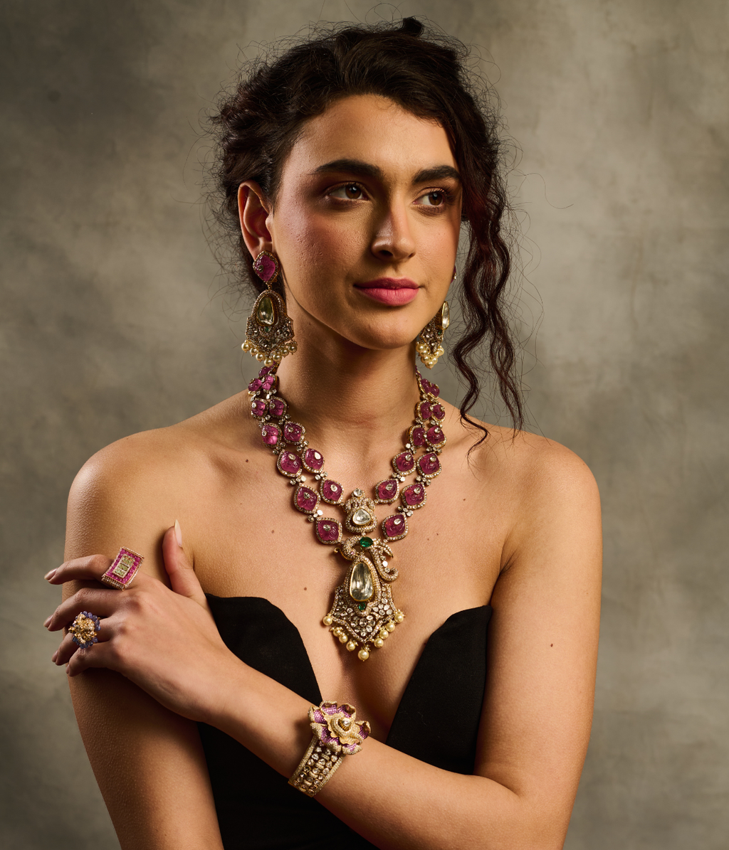 Ava Necklace With Earring