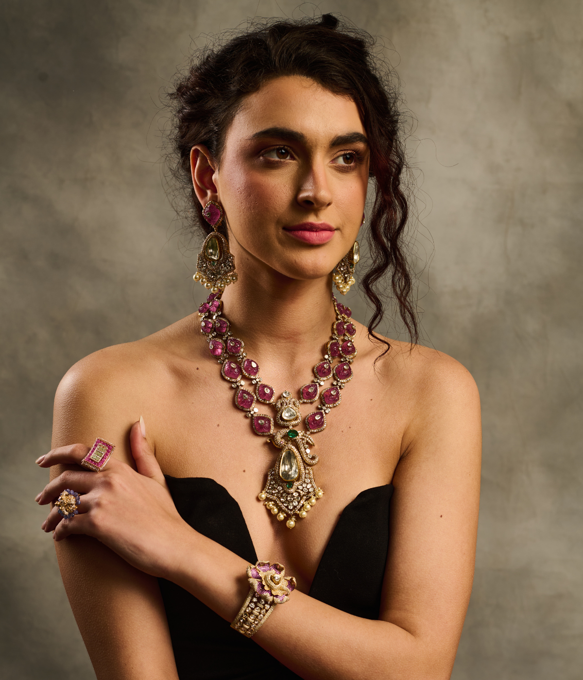 Ava Necklace With Earring