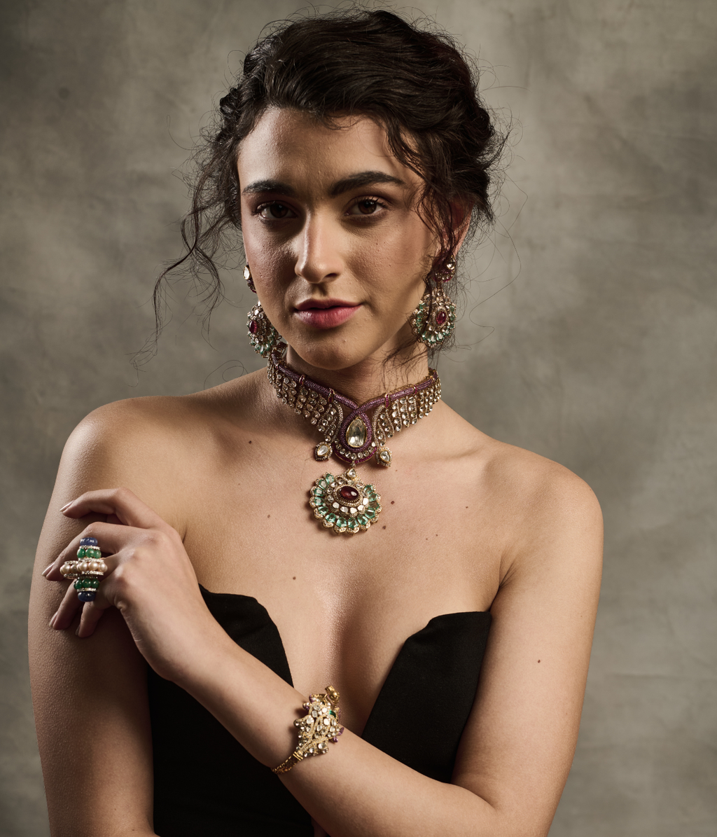Isla Necklace